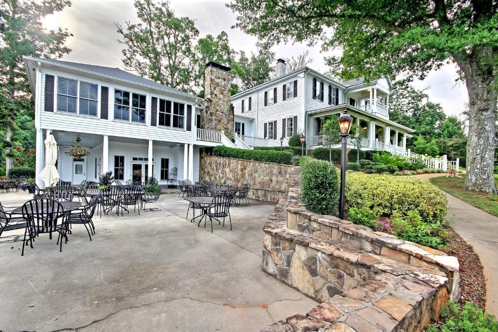 Rabun Manor Resort Дилърд Екстериор снимка